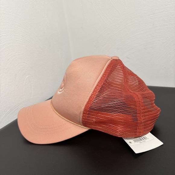 Altar'd State Smiley Face Trucker Hat Cap New NWT Dusty Rose Snapback‎ Unisex - Picture 2 of 6